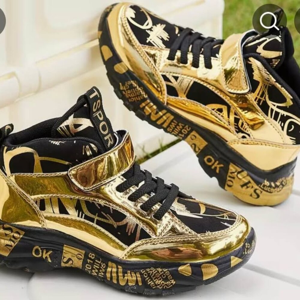 Brand new Size 3.5 Brand new Black and gold 13.00